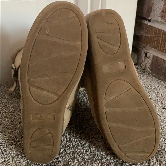 Winter boots with fur trim - Picture 4 of 6